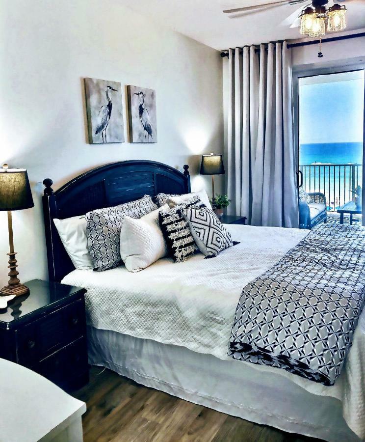 Barefoot Bliss - Beachfront Condo - Sleeps 12 Panama City Beach Zewnętrze zdjęcie
