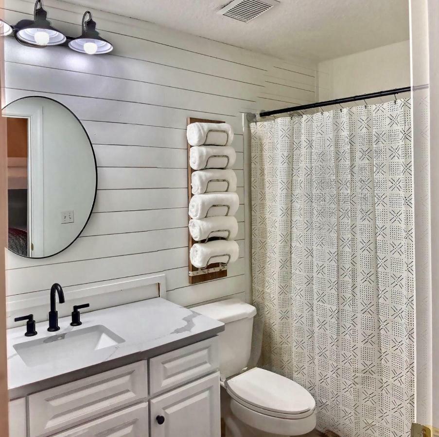 Barefoot Bliss - Beachfront Condo - Sleeps 12 Panama City Beach Zewnętrze zdjęcie