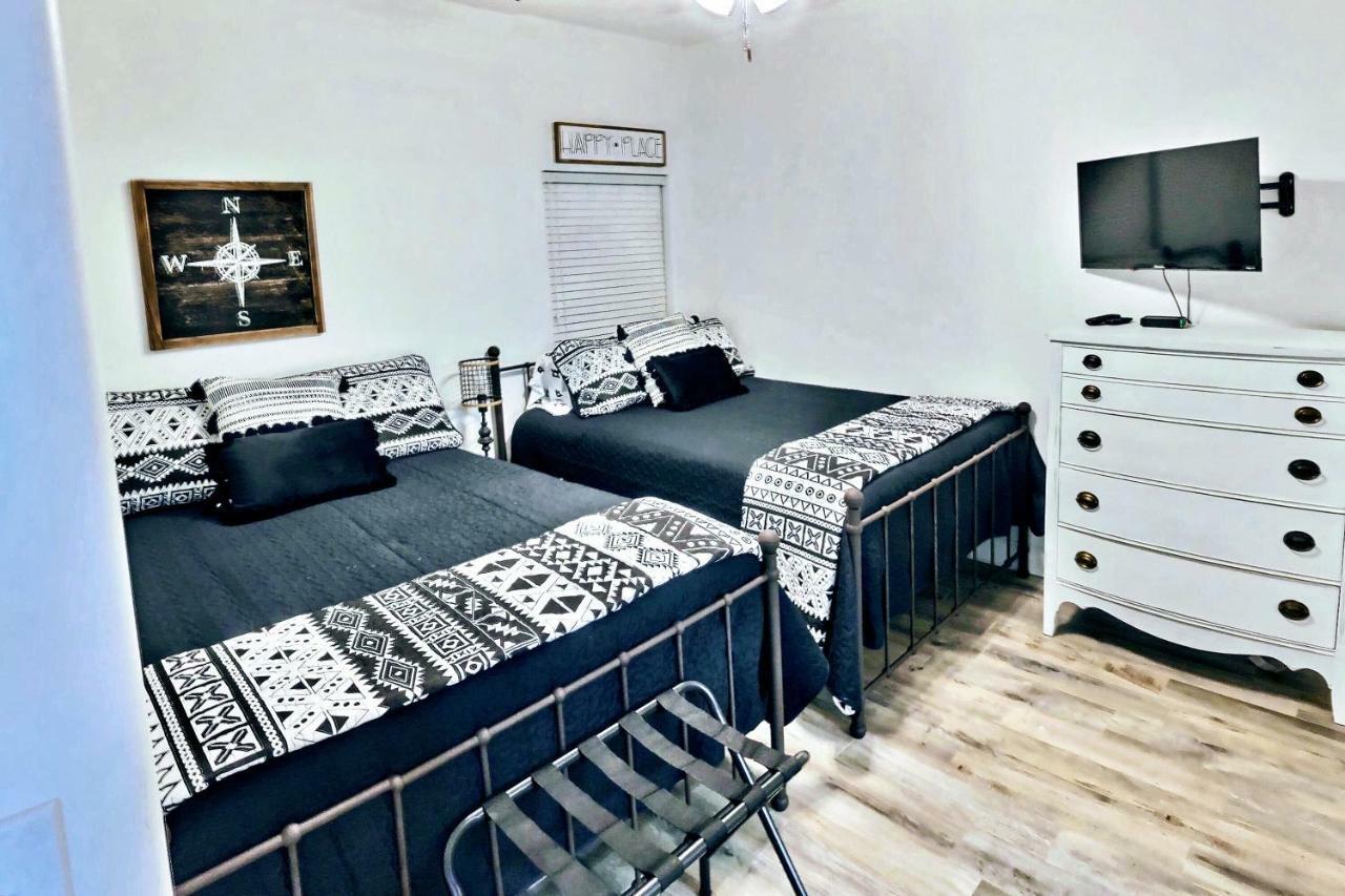 Barefoot Bliss - Beachfront Condo - Sleeps 12 Panama City Beach Zewnętrze zdjęcie